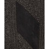 BLACK\