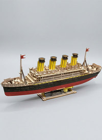 Vintage Titanic 3D Wooden Model Puzzle Vintage Titanic 3D Wooden Model Puzzle