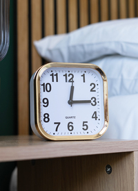 Bedside Quartz Alarm Clock 