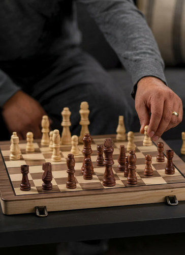 Magnetic Foldable Chess Board Game, 29cm Wooden Board
