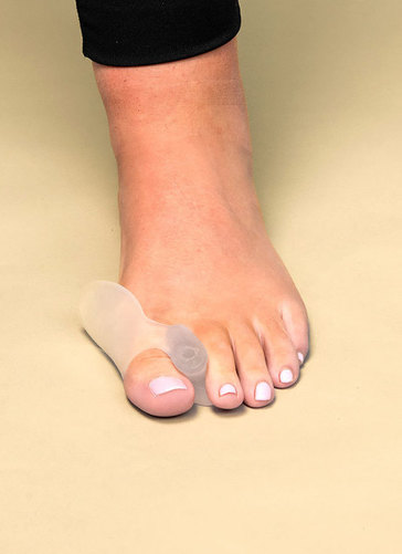 Bunion Protector And Toe Straightener