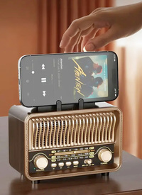 Retro Style Radio