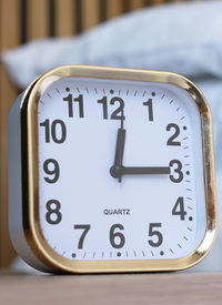 Bedside Quartz Alarm Clock 