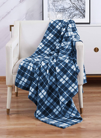 Polar Checkered Fleece Throw 