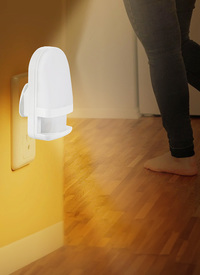 Plug in LED night light with PIR sensor Plug in LED night light with PIR sensor