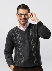 Diamond Pattern V Neck Jumper 