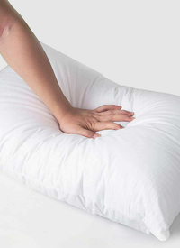 2 PACK HOTEL QUALITY HOLLOWFIBRE PILLOWS 