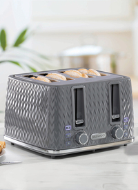 Daewoo 1.7L Kettle and 4-Slice Toaster S 