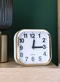 Bedside Quartz Alarm Clock 