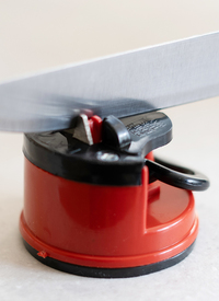 KNIFE & SCISSORS SHARPENER 