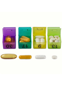 PILL BOX WITH INDIVIDUAL DAY