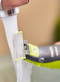 Philips OneBlade 360 Electric Beard Trimmer & Shaver Philips OneBlade 360 Electric Beard Trimmer & Shaver