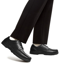 Monty Apron Boat Shoe 
