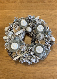 LED Wreath Candle Holders LED Wreath Candle Holders