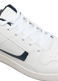 Lace Up Leisure Trainer 